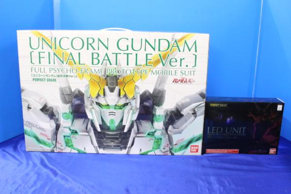 T0567/ガンプラ PG 1/60 RX-0 ユニコーンガンダム 最終決戦Ver. LED
