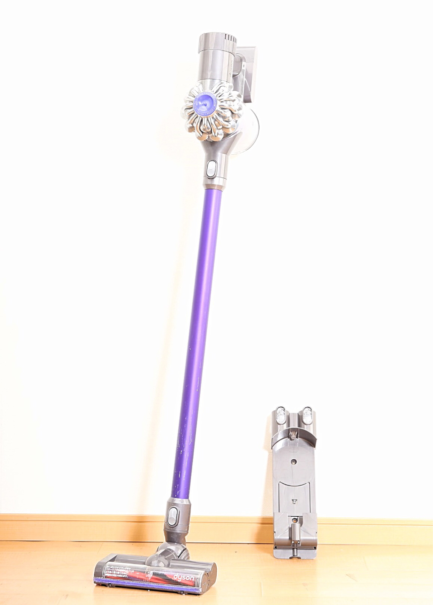 【動作保証】 ☆ dyson ☆ ダイソン コードレス クリーナー 掃除機 DC62 (K-406)