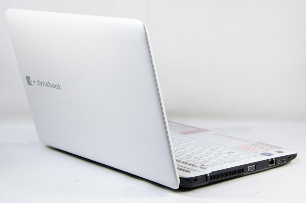 dynabook T350 東芝 T350⁄46BW TOSHIBA PT35046BSFW ノートPC 