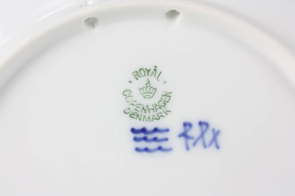 1938年 ロイヤルコペンハーゲン イヤープレート 「オスタラーズ教会 