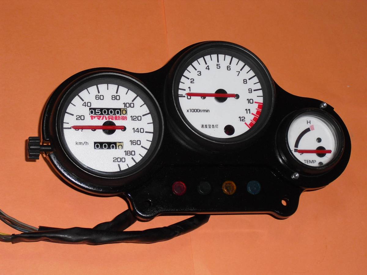 rz250r メーター RZ250R 200キロ表示ホワイトメーター 29L 1AR 3HM 29K 51L TZR