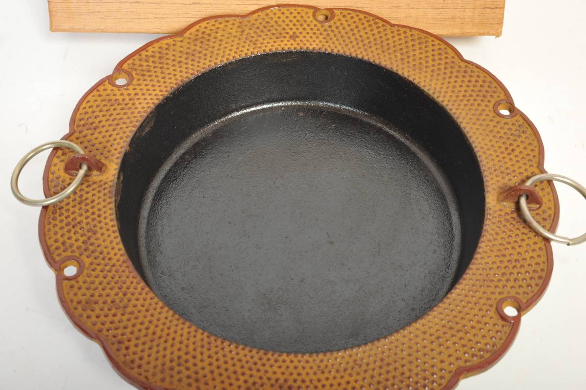 「伝統工芸岩手南部鉄器」　すき焼き鍋　未使用品　昭和レトロ　お肉　_2