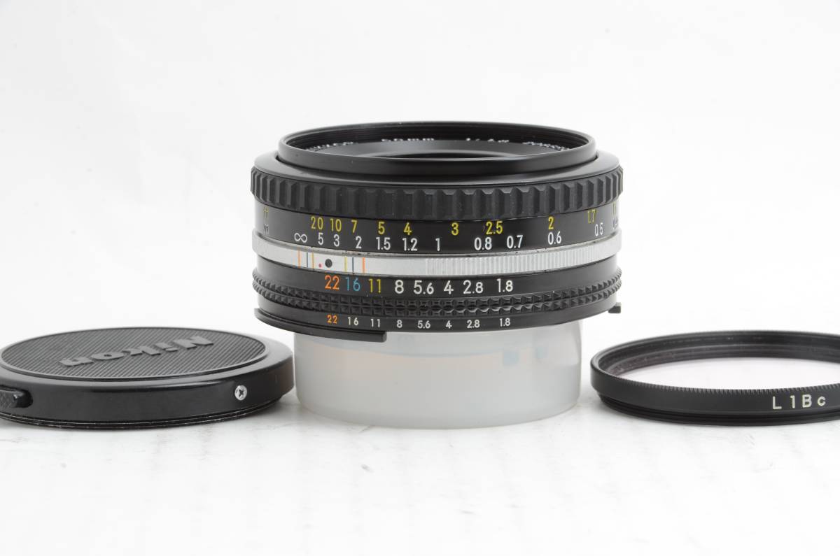 Nikon ニコン NIKKOR 50mm F1.8 Ai-s 単焦点 パンケーキ レンズ 中古