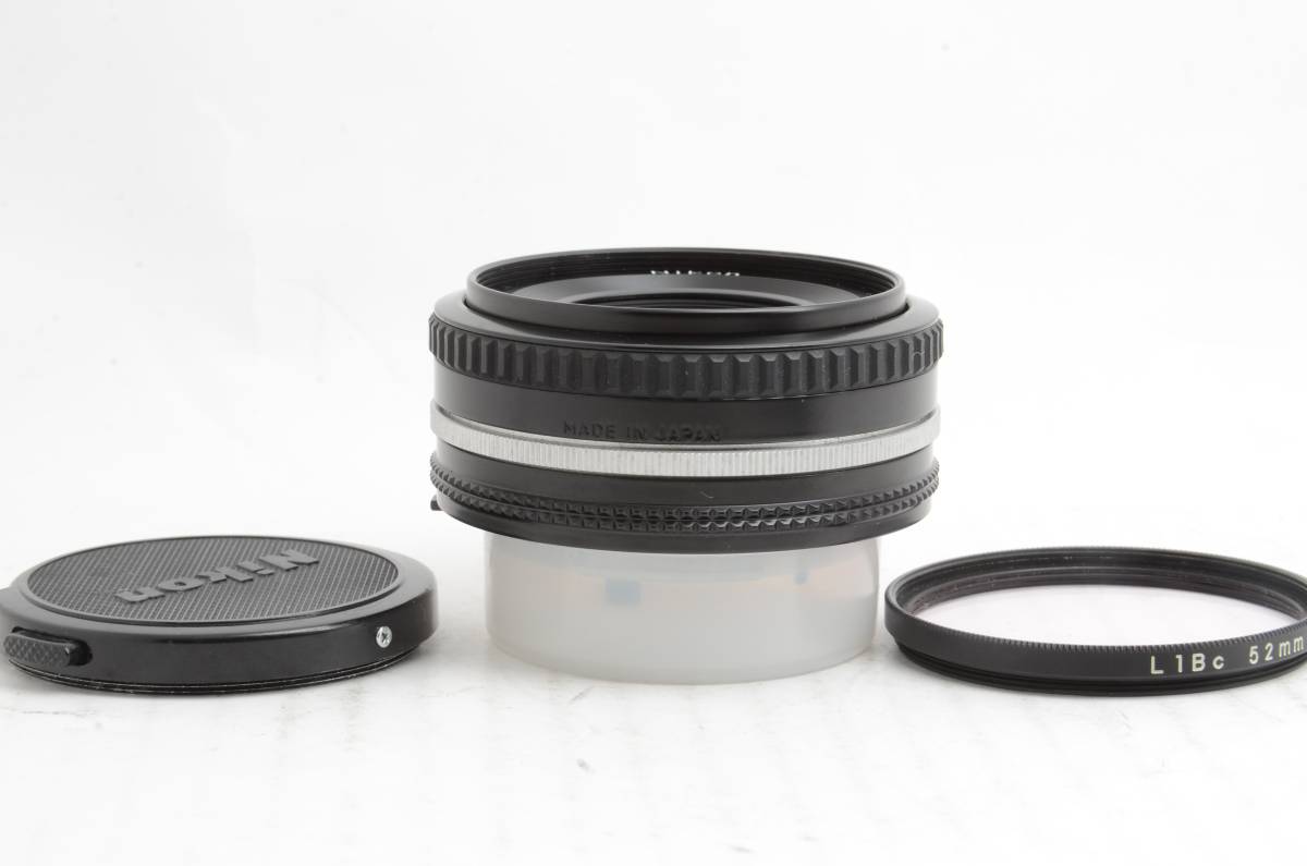 Nikon ニコン NIKKOR 50mm F1.8 Ai-s 単焦点 パンケーキ レンズ 中古