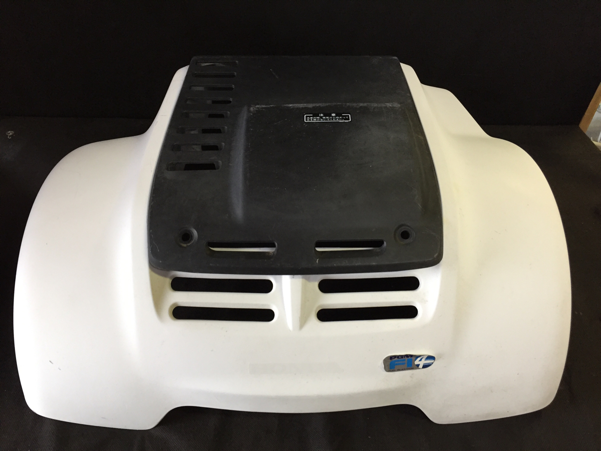 E-10　　　ホンダ　　ジャイロキャノピー　　純正　　リアフェンダー