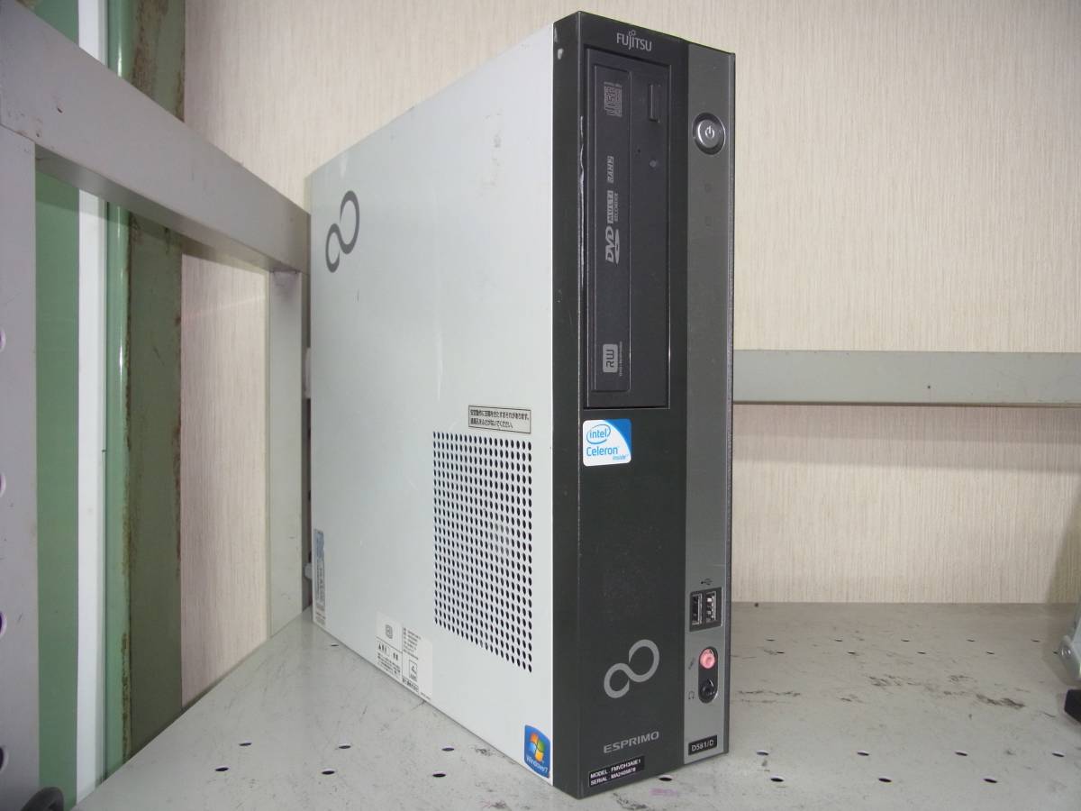 FMV ESPRIMO D581/D Celeron G530 2.40GHz / 4GB / 250GB / Win 10 Pro