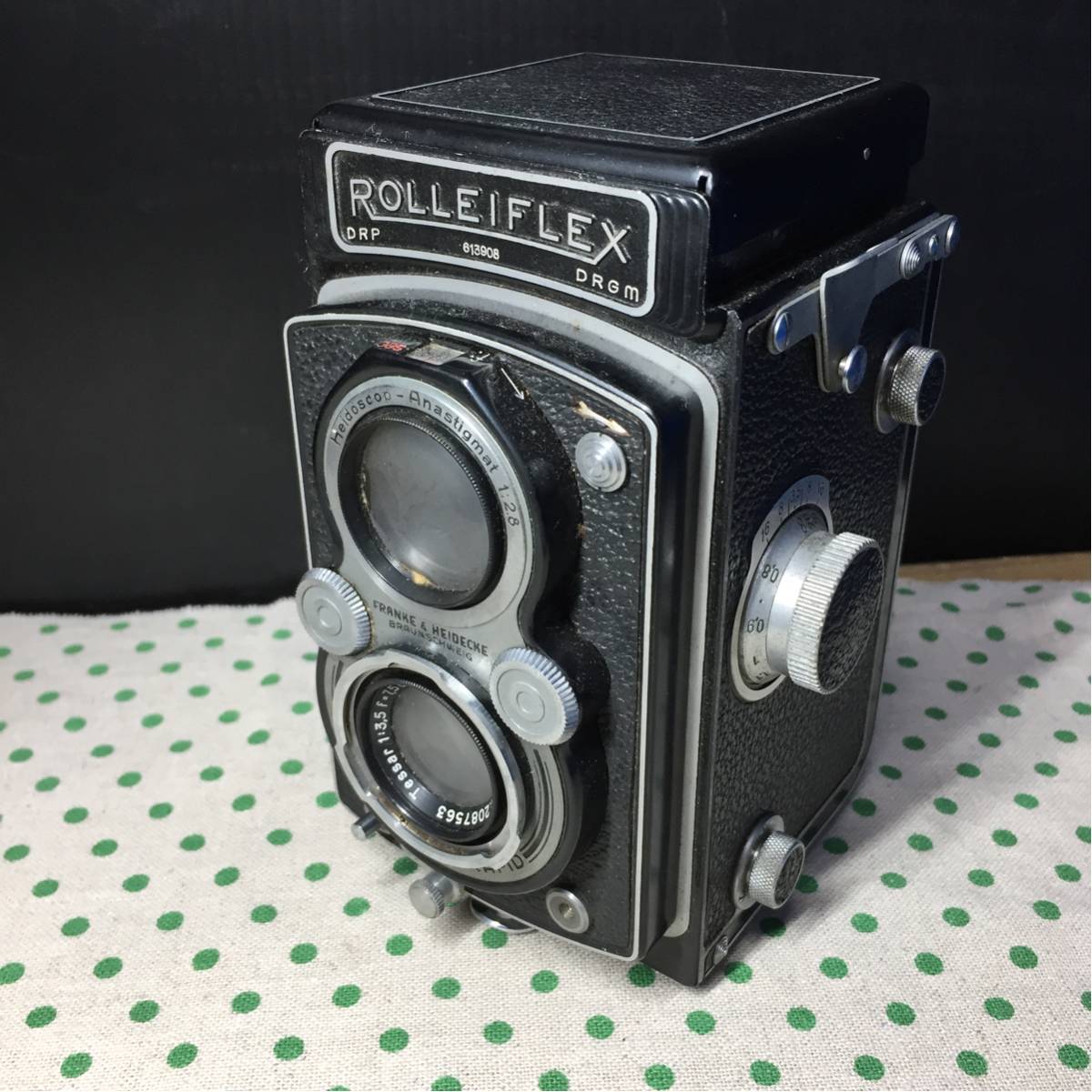 Nikomat - 発売から50年経つフィルムカメラ、Nikomat EL｜レトロカメラ