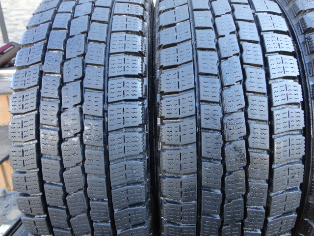 ●8831 冬 美品8分山 ダンロップ SPLT 02 205/65R16 109/107 LLT 4本 2013年製