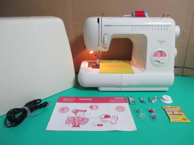 好調 ブラザーミシン Ｃhariot300【ZZ3-B504】 模様 針糸自動糸通し 簡単操作