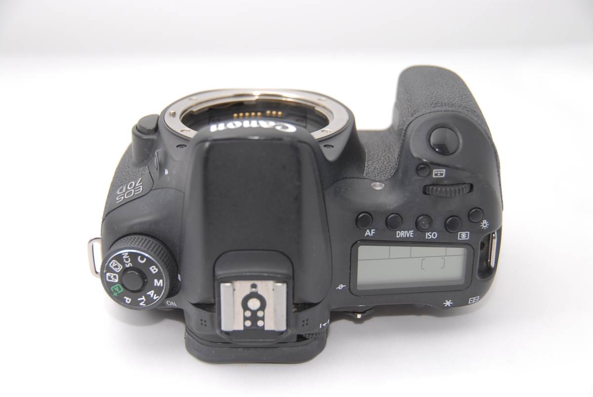 良品 2116ショット キャノン EOS 70D ダブルレンズキット ☆良品