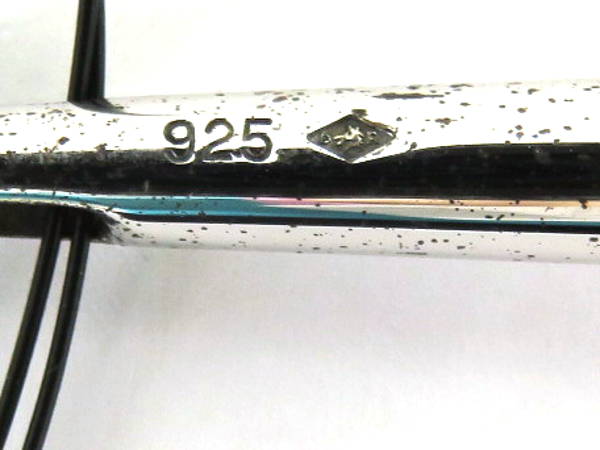s554279009.5