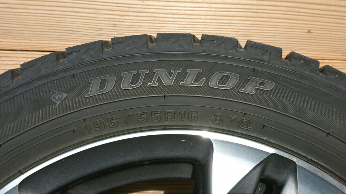 《中古》【送料無料】ホンダCR-Z純正ホイール/スタッドレスタイヤ【ダンロップ ウィンターマックス01】 4本セット