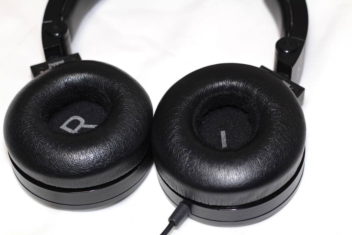 ヘッドフォン　★ AKG K619 Black 黒_3
