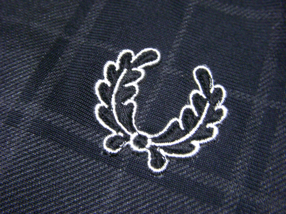 日本製■フレッドペリー　シャドーチェック　トラックジャケット　ジャージ　袖ドレープライン　ローレルロゴ FRED PERRY　ヒットユニオン