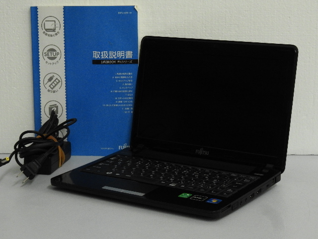 富士通 ノートPC 11.6型 LIFEBOOK PH520/1A (FMVP521AB3) Win7 / AMD Athlon II / メモリ2GB / HDD320GB