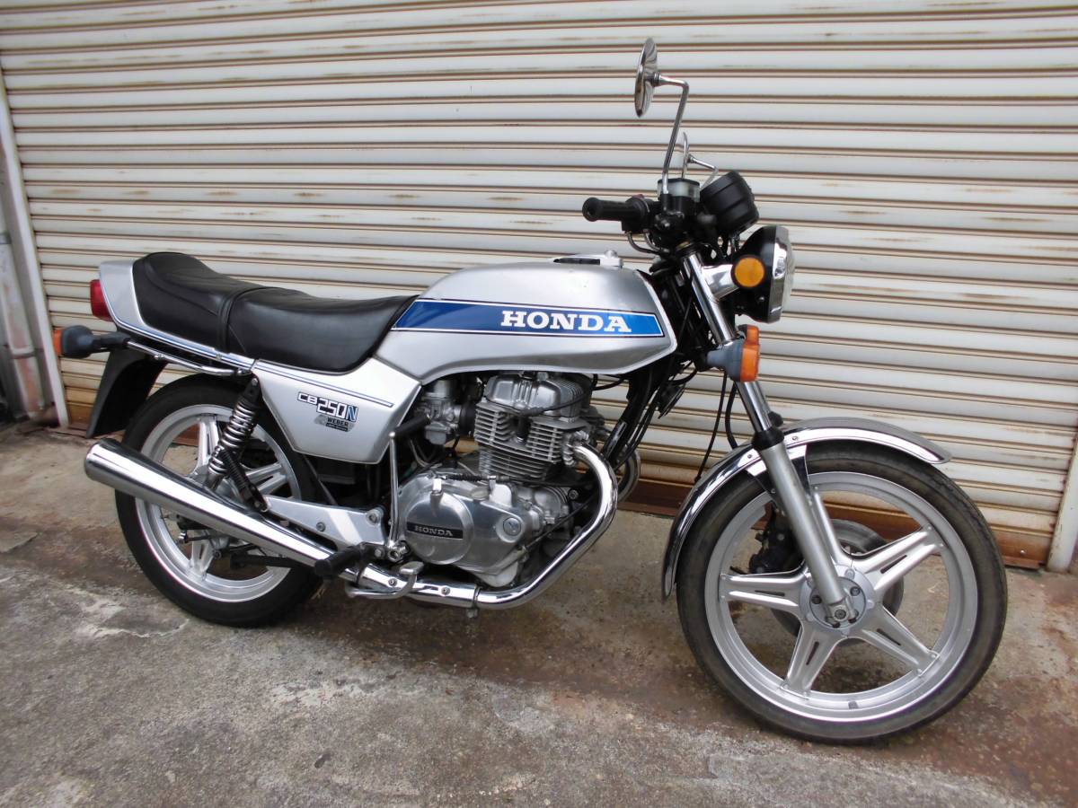 HONDA CB250N ホークIII6速(エンジン載せ替えです。CB400Nのエンジン