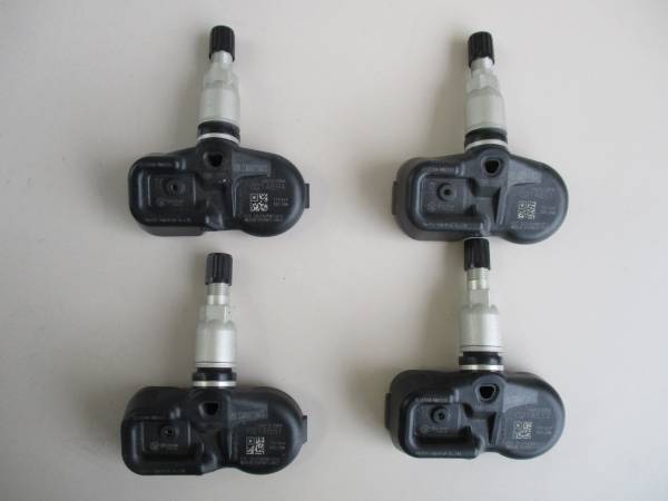 トヨタ レクサス 純正 空気圧センサー TPMS 新車外し 4個1台セット