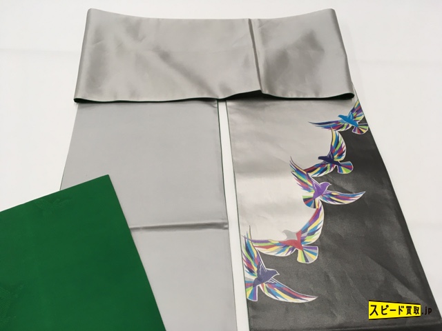 美品 スピ買□ 着物 逸品 袋帯 黒灰 三才鳥 斉藤三才 染分け お太鼓