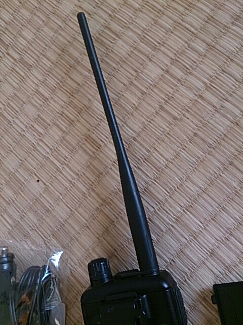 アイコム ICOM IC-R5 広帯域 ハンディレシーバー アイコム ICOM IC-R5