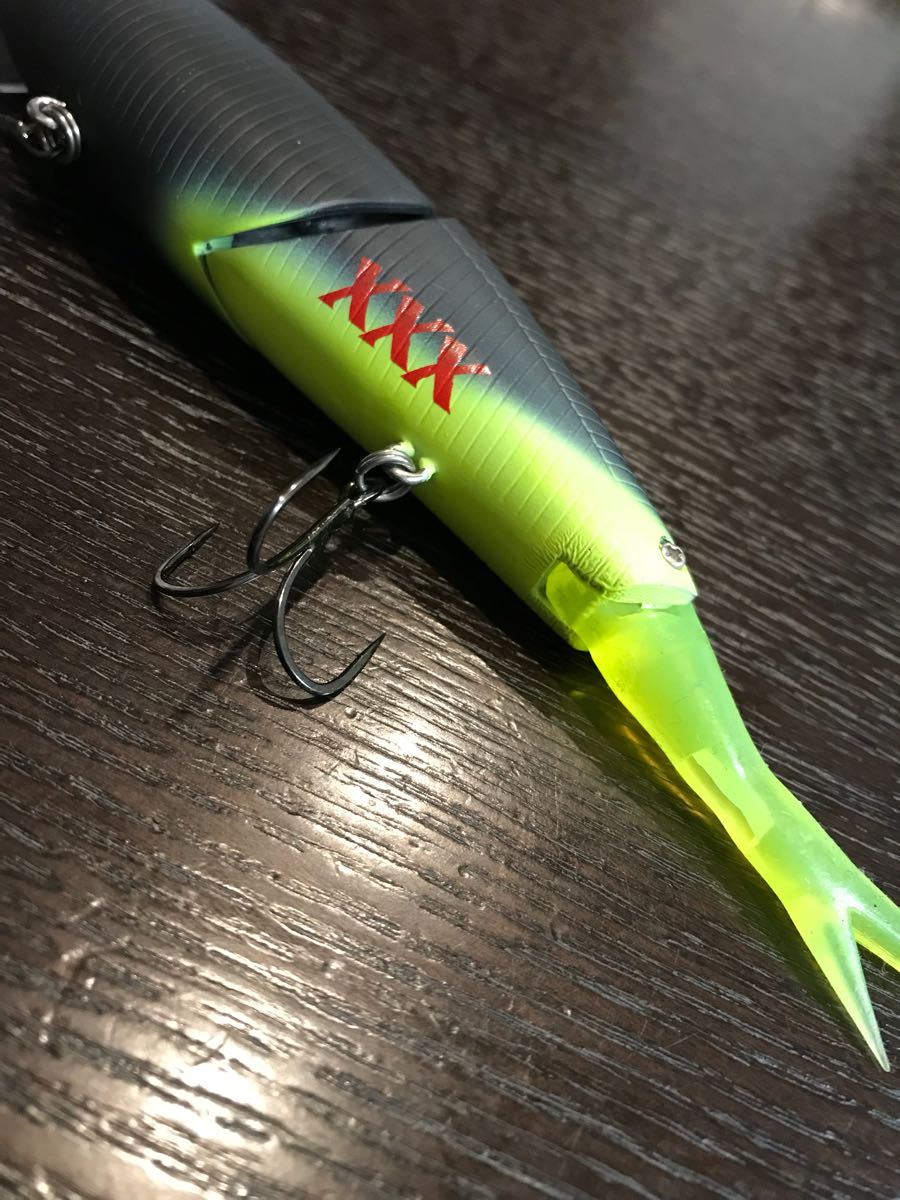 s560148672.5