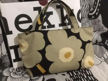 送無マリメッコ marimekko トートバッグ 41×22×マチ10 ウニッコ unikko 