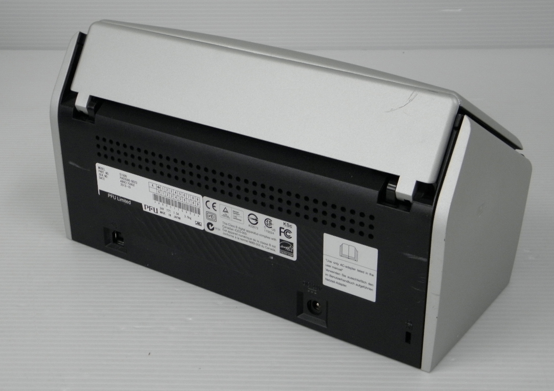 富士通 カラーイメージスキャナ ScanSnap S1500 総スキャン8652枚 現状