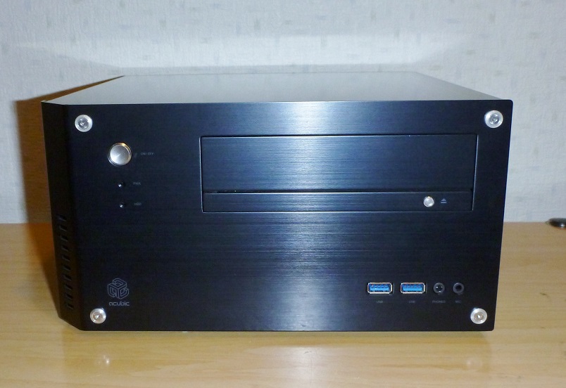 Abee acubic E60 アクアブルー　山洋電気ファン等をおまけで同梱 Abee acubic E60 アクアブルー 山洋電気ファン等をおまけで同梱 Abee