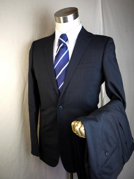 お得，安い G262 レミューLESMUES 175Y6黒チャコールストライプビジネススーツ(Sサイズ以下)｜売買されたオークション情報、yahooの商品情報をアーカイブ公開 - オークファン Sサイズ以下