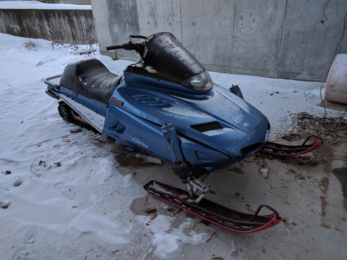 売ります。スノーモービル YAMAHA MAUTAIN MAX 600 【公式通販】