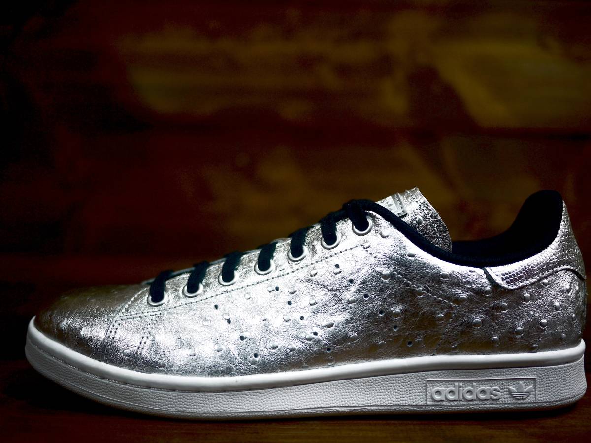 人気，お買い得 日本未発売 adidas originals STAN SMITH SILVER アディダス オリジナルス オーストリッチ 上質レザー スタンスミス US10.5(28.5cm)｜売買されたオークション情報、yahooの商品情報をアーカイブ公開 - オー 28.5cm