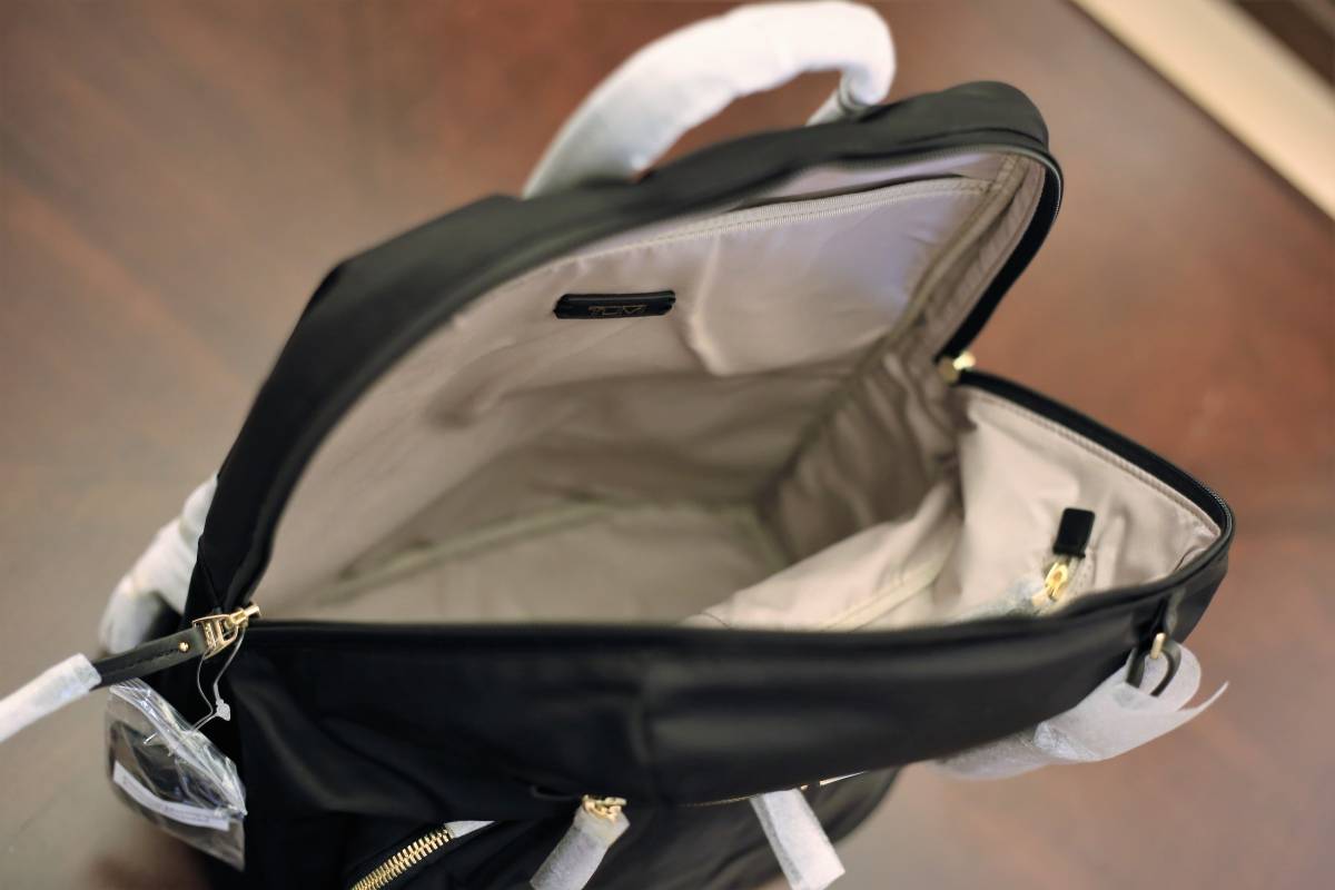 □□TUMI トゥミ 484758D Voyageur ヴォヤジュール Halle Backpack 
