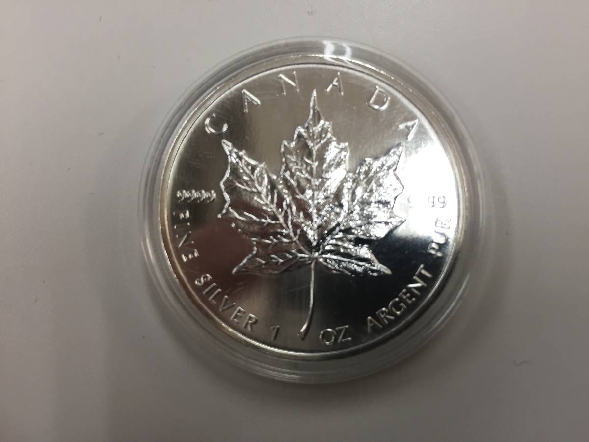 得価，人気 メイプルリーフ銀貨 1993年 1オンス 31.1g 1oz カナダ