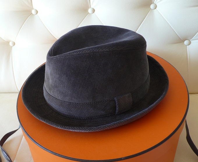 新品☆エルメス☆帽子☆ハット☆コーデュロイ☆約6万円☆ファンキー