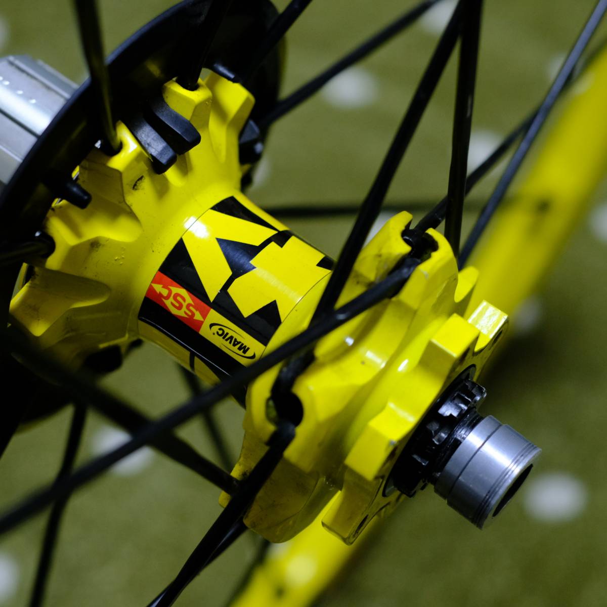 中古）Mavic Crossmax Enduro 650B シマノフリー F100mm×15mmスルー
