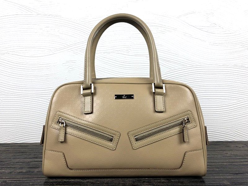  当社買取品 鑑定済 保管品 GUCCI グッチ マイクロ GG レザー ミニ ハンド バック 上質レザー素材 高級感抜群(その他)｜売買されたオークション情報、yahooの商品情報をアーカイブ公開 - オーク かばん、バッグ