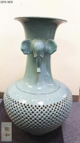 ☆1円～！ 陶和 壺 青磁 象 網目透かし インテリアに♪ 花器 花瓶 I294-