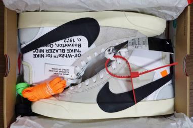  国内正規 NIKE THE TEN 10 BLAZER MID OFF WHITE US10.5 28.5cm オフホワイト c/o ブレザー Virgil Ablohレシートコピー付(28.5cm)｜売買されたオークション情報、yahooの商品情報をアーカイブ公開 - オークファン 28.5cm