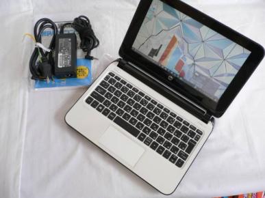 Caractéristiques de l'Ordinateur portable HP Pavilion 10 TouchSmart 10