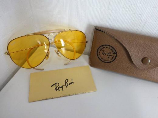 ●レイバン RAY－BAN サングラス ボシュロム 1970年代 ヴィンテージ アメリカ フレームゴールド B&L ケース入り☆