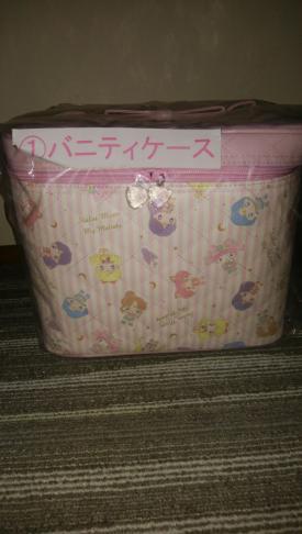 新品☆セーラームーン×マイメロディ☆バニティケース☆ 【公式通販】