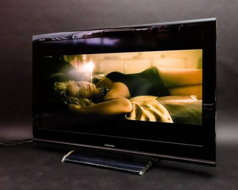 REGZA 40V型】TOSHIBA 東芝 レグザ 地上 BS 110度CSデジタル