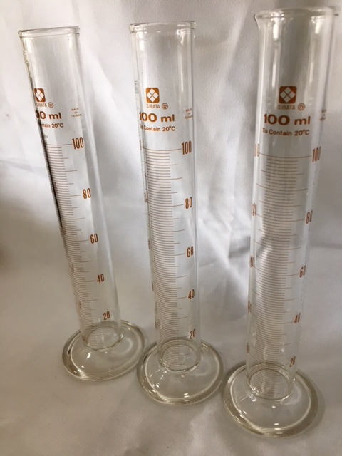 メスシリンダー100ml×3 [理化学実験用品]　 B183-348_2