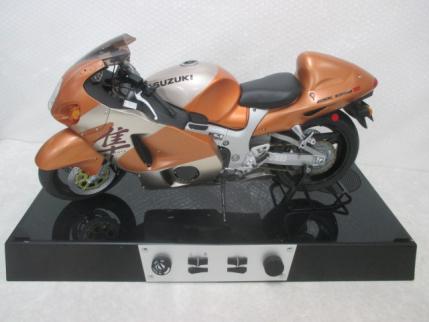 未組立 店頭受取限定/箱無し デアゴスティーニ 週刊 スズキ HAYABUSA