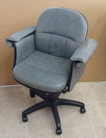 麻雀用高級いす　パンドラ　中古4本セット