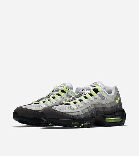 NIKE AIR MAX 95 OG NEON 国内正規品 新品 US7 25cm 554970-071 エアマックス95 ネオン イエローグラデーション 2018年復刻