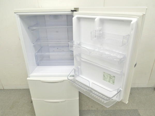 値下げ断行 中古 AQUA 272L 2015年製 3ドア 冷凍 冷蔵庫 AQR-271D 