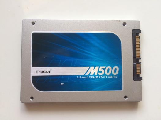 Crucial M500 SSD crucial SATA 2.5インチ 中古Crucial 960GB - SSD