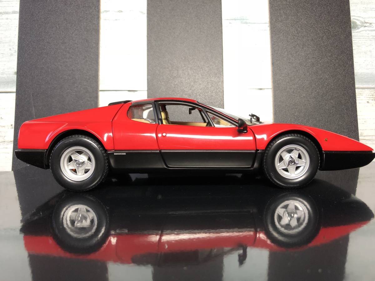 1/18 KYOSHO 京商 モデル Ferrari フェラーリ 365GT4/BB RED ミニカー フェラーリ 1⁄18 | レッド 品 ミントグリーン