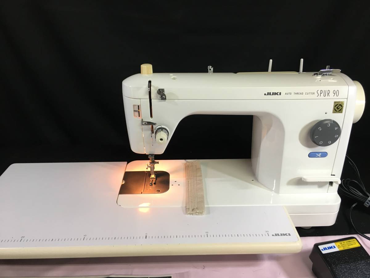 プロ用JUKI職業用ミシン SPUR 90 新品フットコン・大型テーブル 