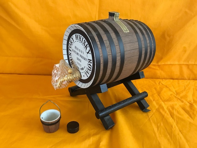 サントリーウイスキー ロイヤル 特級 樽ボトル マグナムボトル 1800ml